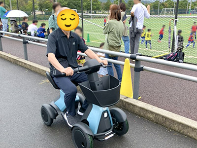 今回はe-SNEAKERも展示